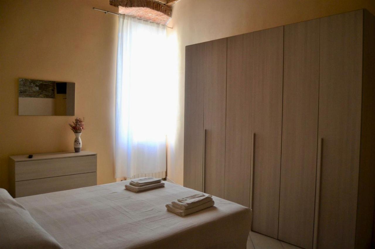 Appartamento Centro Citta Free Private Car Parking Livorno Exterior photo
