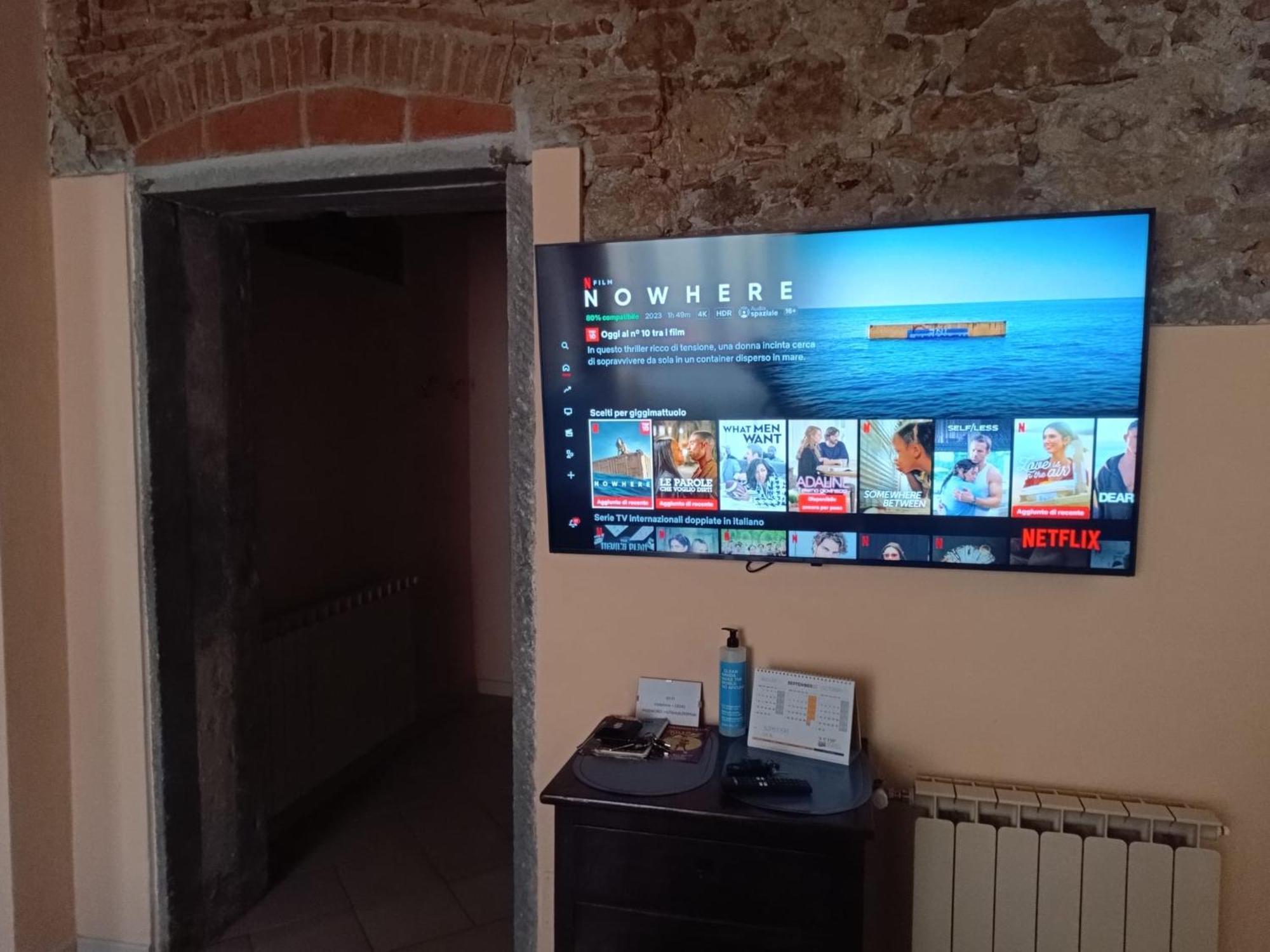 Appartamento Centro Citta Free Private Car Parking Livorno Exterior photo